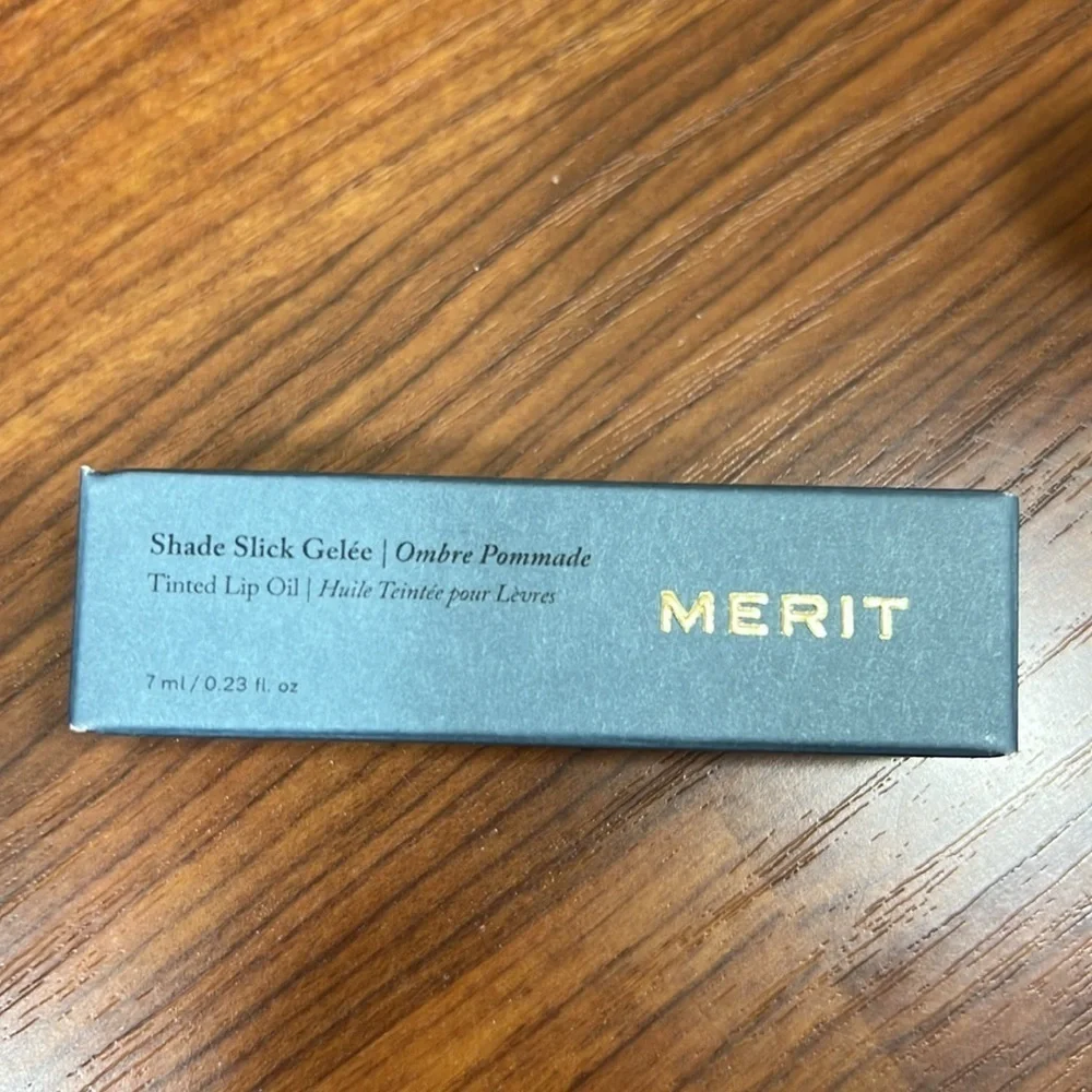 Merit Shade Slick Tinted Lip Oil Jete NIP